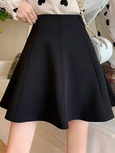 咖色灯芯绒半身裙女秋冬2025新款小个子高腰a字短裙百褶蓬蓬伞裙