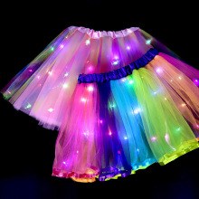 跨境新款儿童发光纱裙舞蹈半身纱裙带灯蓬蓬裙幼儿园女童表演服装