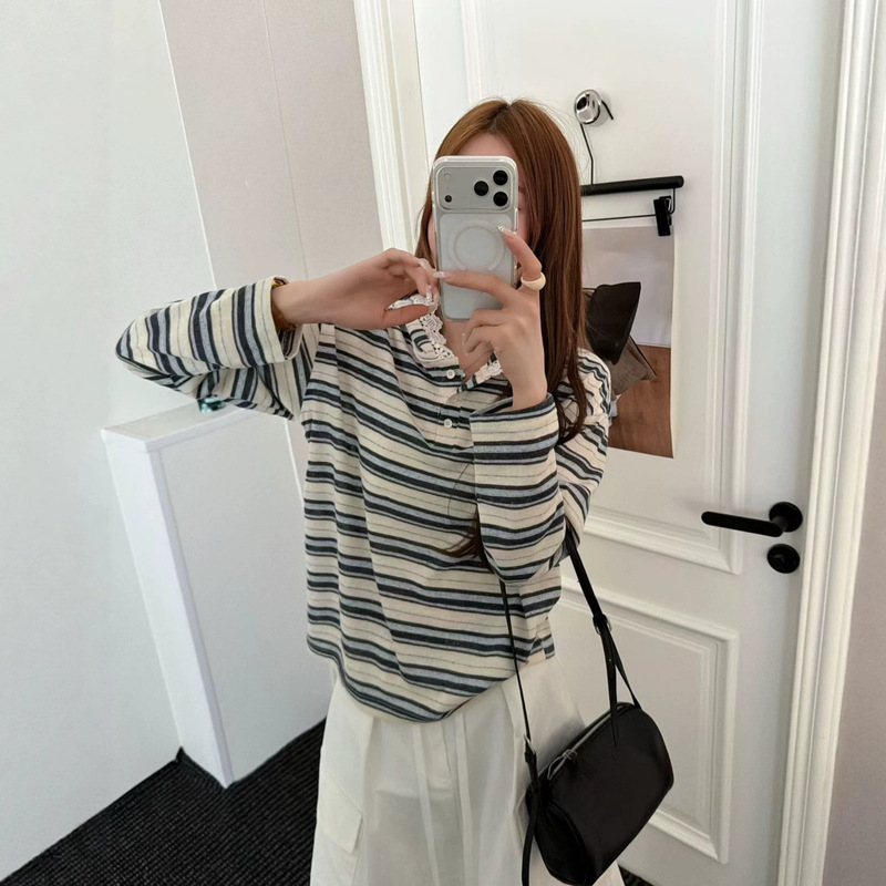 Autumn Lace Collar Contrast Color Striped Long Sleeve T-Shirt for Women, Loose Casual Style, Youthful and Lightweight Base Shirt Autumn Lace Collar Contrast Color Striped Long Sleeve T-Shirt for Women, Loose Casual Style, Youthful and Lightweight Base Shirt
