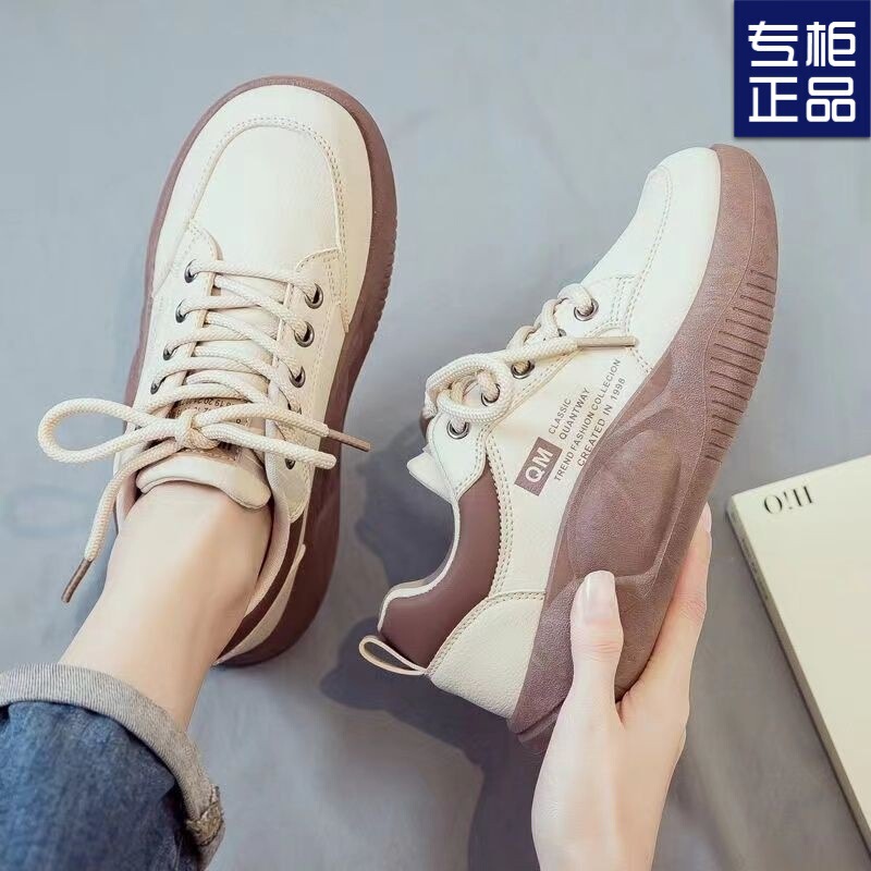 Shopping Mall Same Style Versatile Sports Shoes for Women 2025 New Spring Hot Style Outer Wear Wide Fat Feet Soft Sole Shoes
