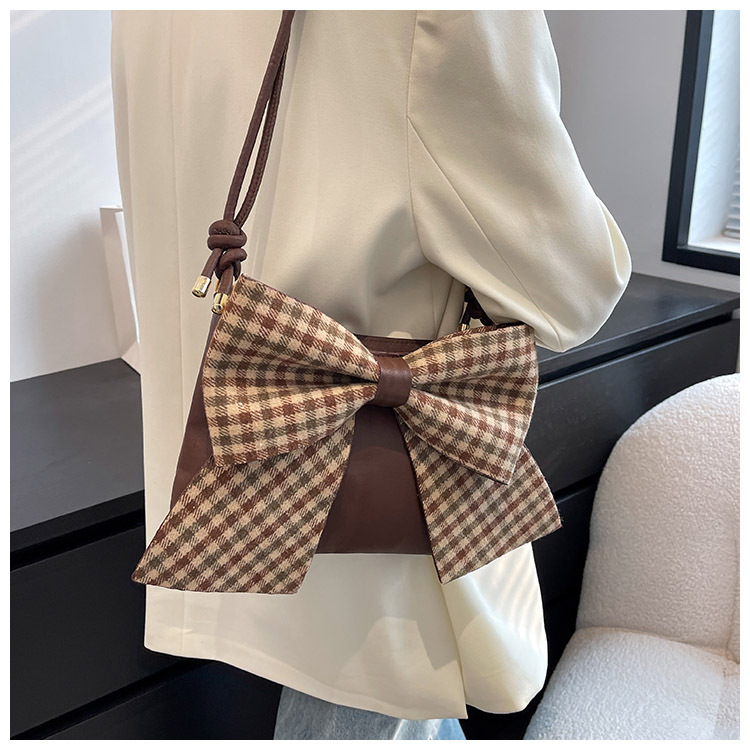 Small bag bow knot female bag new autumn and winter fashion shoulder messenger small square bagpicture2