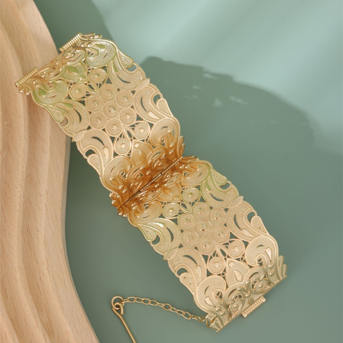 women's bracelet