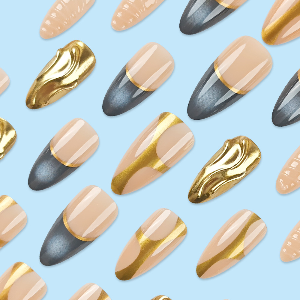 Color desnudo gradiente de oro y plata líneas francesas de uñas transfronterizas parches de uñas de almendras minimalistas 24 piezas de uñas