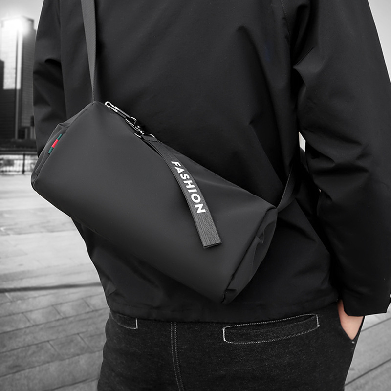 One-shoulder bag