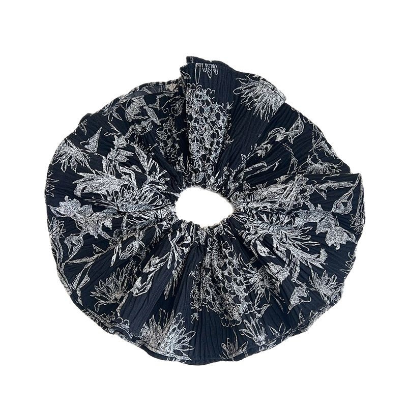 Elastico per capelli stampato con blocchi di colore in stile foresta con una delicata texture arricciata, squisito accessorio per chignon, versatile e_voghion.com