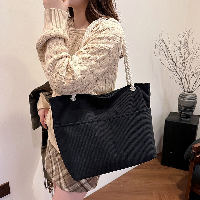 Diseño original Bolso Tote de gran capacidad para viajeros japoneses Bolso de hombro simple para estudiantes de color sólido literario casual