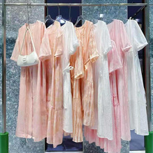 25�ě�ϫ���¿��B��ȹ�r�Мp�g�����L�LȹƷ�Ƴ���Ů�b���l�����