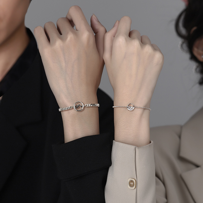 Couple bracelet a pair of men's and women's couple's 925 silver plated love oath long-distance love all-matching accessories for boys and girls