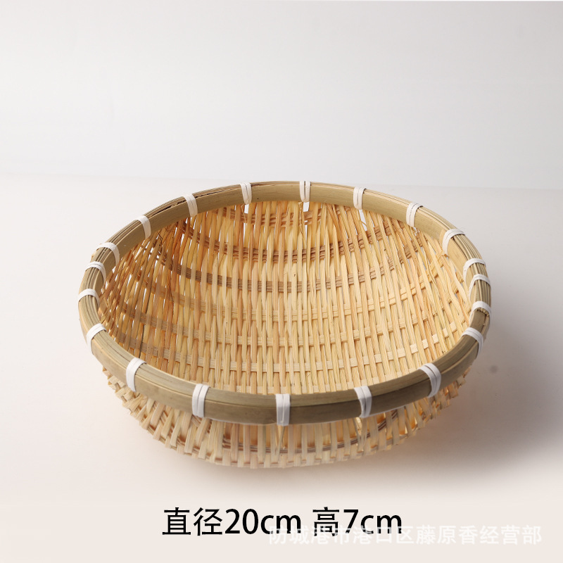 竹編み箕饅頭収納かご竹編み製品かご竹編みかごの野菜を洗って、水を切って米かごの果物かごの小さいかごを洗います。|undefined