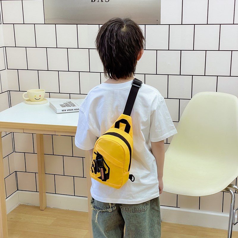 Versión coreana del bolso de pecho para niños y niños de moda, deportes de ocio, estilo occidental, bolso de mensajero para niños, nuevo monedero para niños de comercio exterior