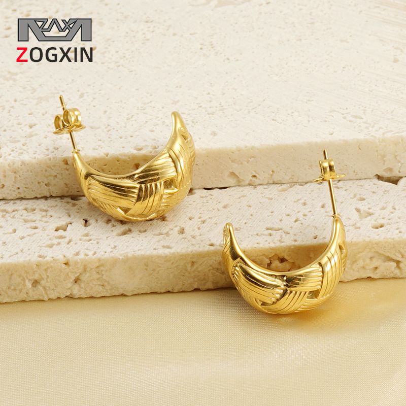 Nueva frontera europea y americana pendientes huecos 18K Acero inoxidable simple ins estilo nicho pendientes para las mujeres