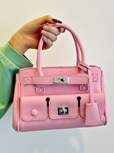 2025秋冬辣妹风凯莉荔枝纹机车包重工托特包女小众设计单肩手提斜