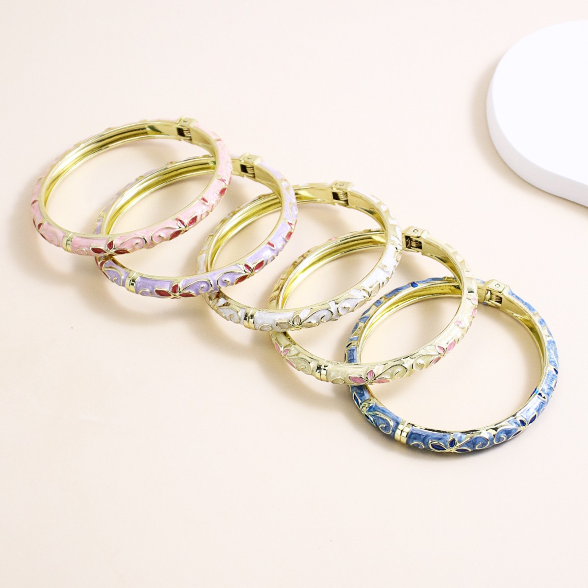 Cloisonné Bracelet Cross-Border New Style Alloy Enamel Inlaid with Diamonds Fine Open Bracelet Fashion Retro Rhinestone in Stock Wholesale