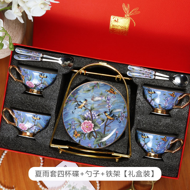 China de hueso estilo europeo taza de café traje de alta gama exquisito pequeño lujo británico tarde juego de té caja de regalo al por mayor