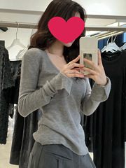 修身显瘦长袖t恤上衣女生春秋超火高级感灰色显白低领内搭针织衫