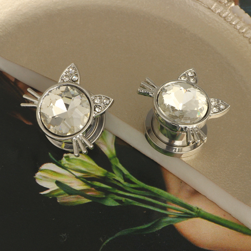 Cross-border Stainless Steel Cat Head Piercing Ear Hole Tool Punk Crystal Earrings detail image 10
