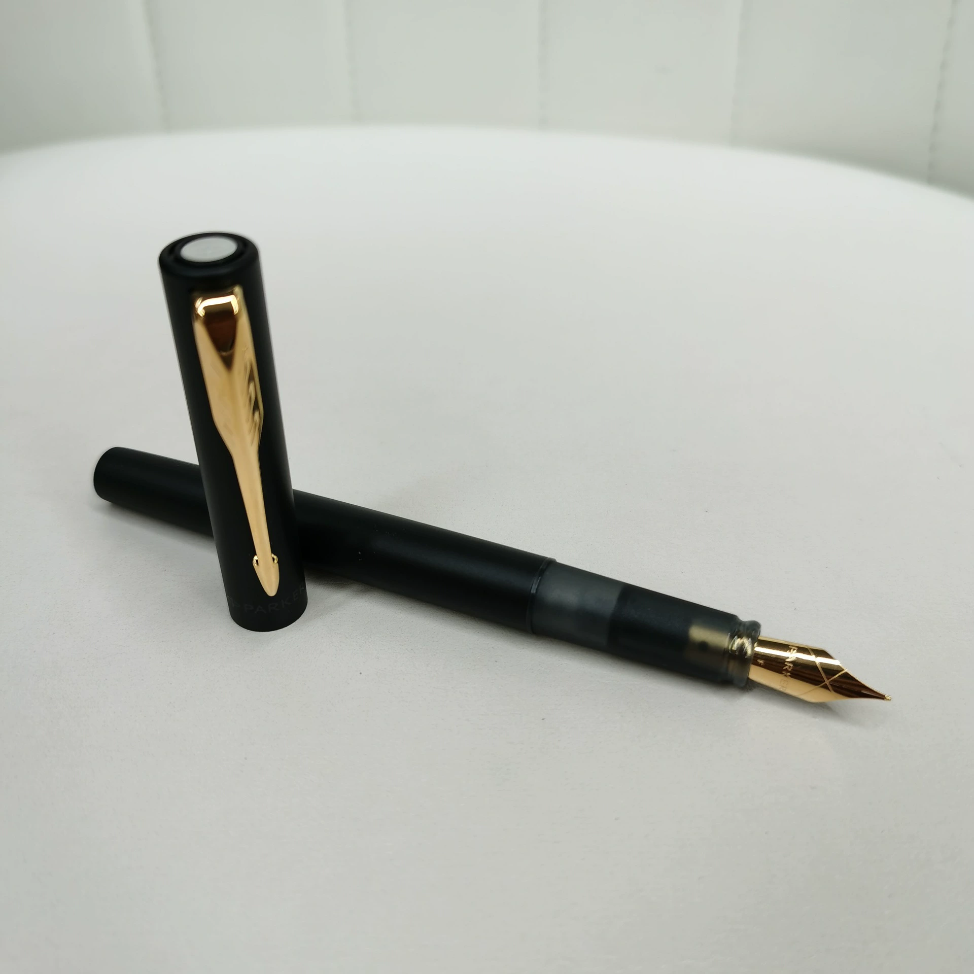 Ink for elementary school students, rollerball pen engraved, gift box, business version