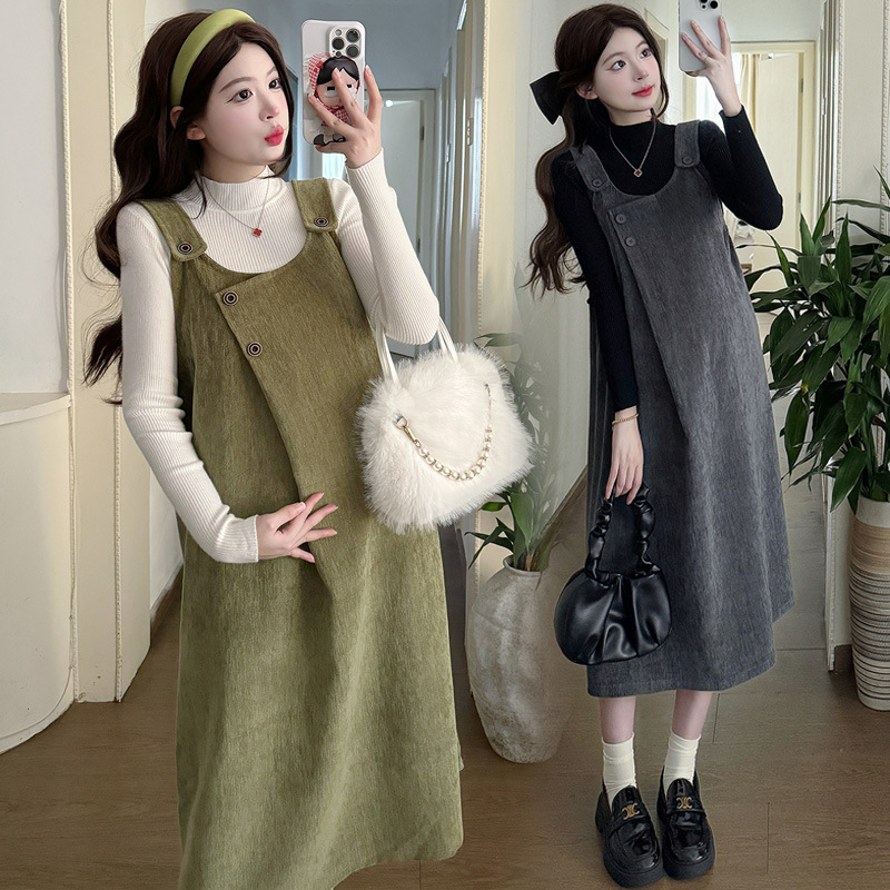 Maternity Wear Autumn and Winter Thickened Two-Piece Chenille Maternity Vest Dress Two-Piece Maternity Suit Maternity Wear Autumn and Winter Thickened Two-Piece Chenille Maternity Vest Dress Two-Piece Maternity Suit