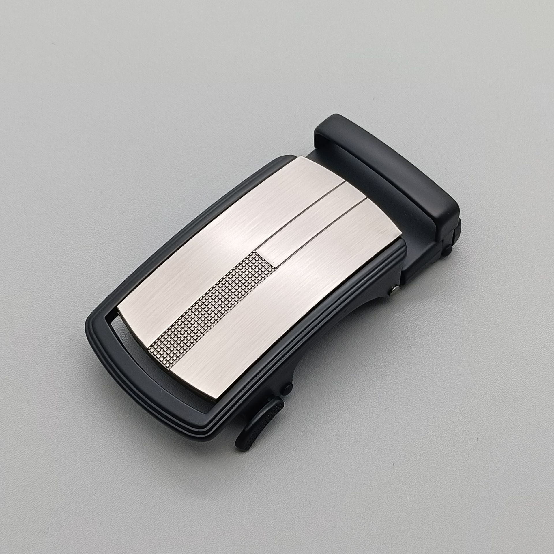 Hebillas de cinturón de acero inoxidable al por mayor, hebillas de cinturón de acero inoxidable, hebillas automáticas de aleación de zinc, hebillas de cinturón de 3,5 metales de alta gama para hombres transfronterizos