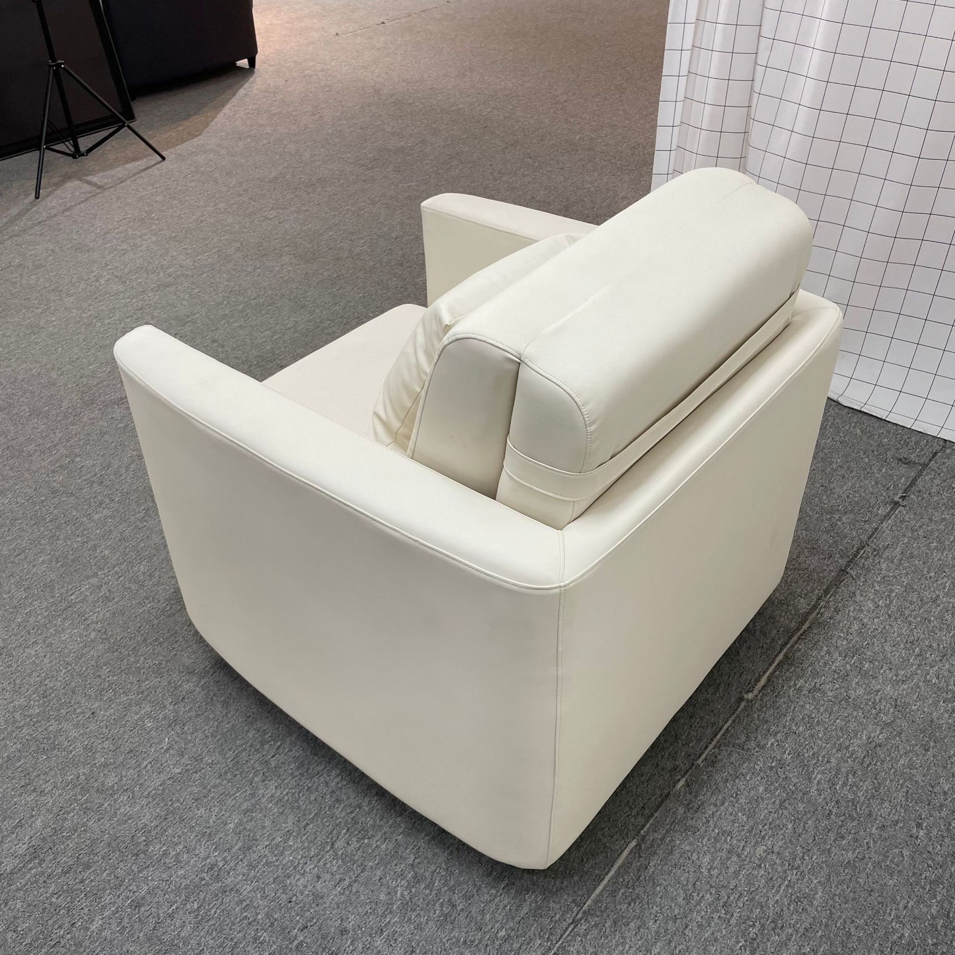 Almacenamiento plegable multifuncional de una sola persona balcón sofá cama de almuerzo tecnología tela de cuero silla de acompañamiento médico