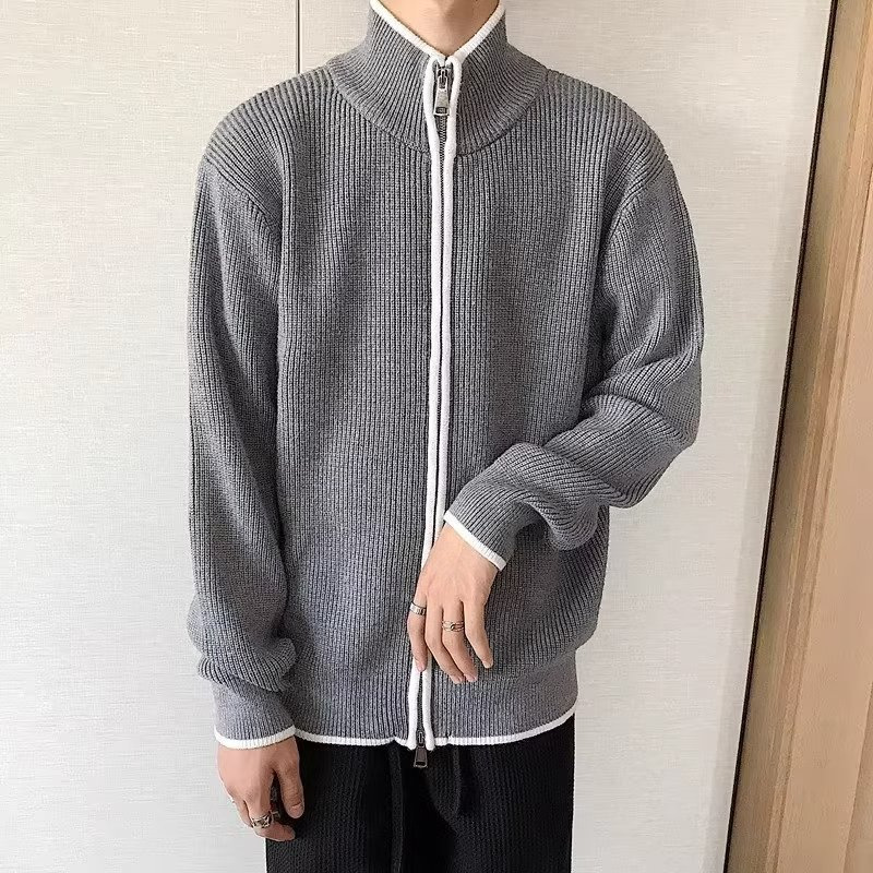 Two-tone design cardigan with zipper