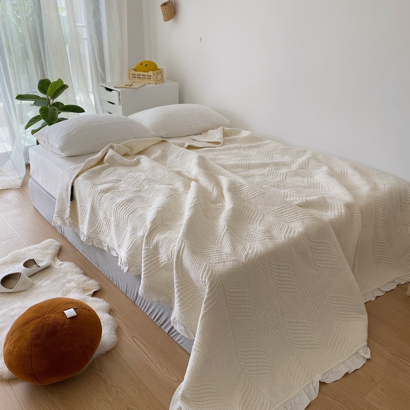 the republic of korea superior quality Two-sided Short plush Bed covers Tatami mattress Cotton clip Quilting air conditioner Summer quilt Four seasons Blanket