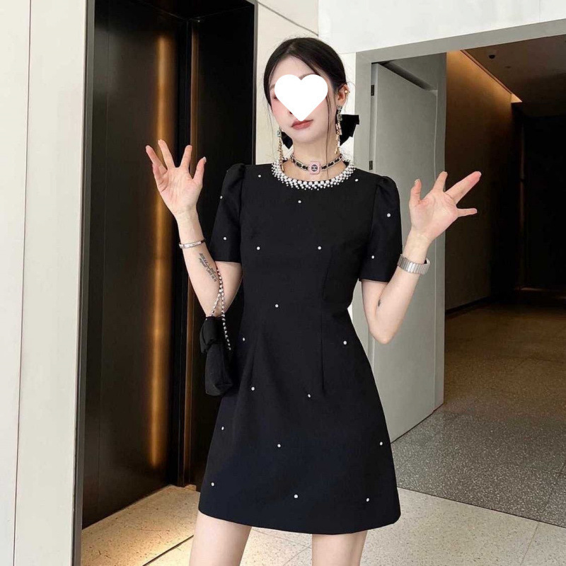 大码2025巨好看的裙子女富家千金高级感气质黑色收腰荷叶边连衣裙|undefined