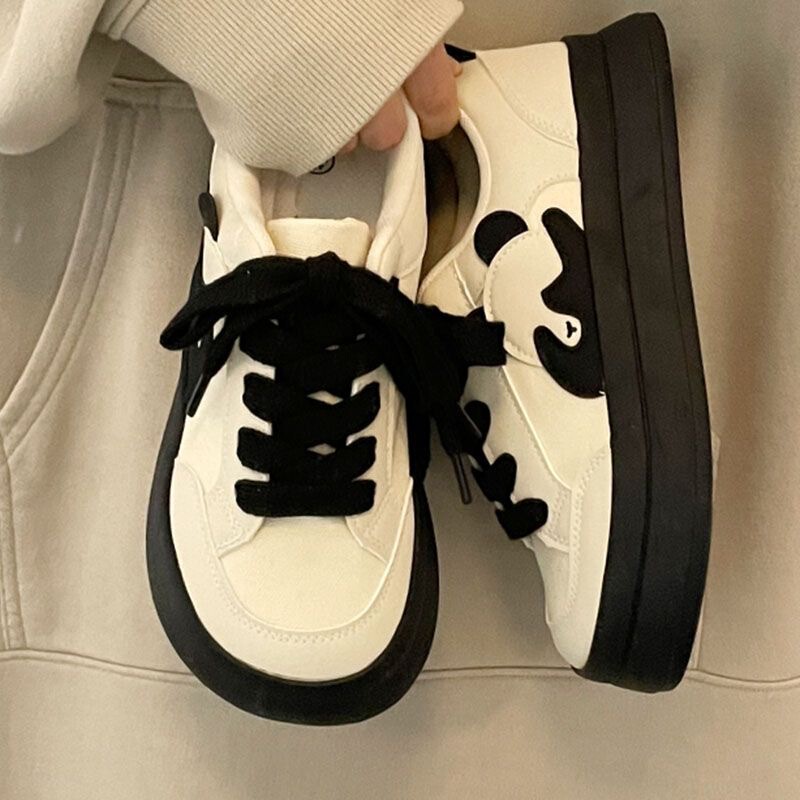 Dopamine Black and White Panda Canvas Shoes for Women 2025 Autum New White Shoes Ins Versatile Niche Casual Sneakers Dopamine Black and White Panda Canvas Shoes for Women 2025 Autum New White Shoes Ins Versatile Niche Casual Sneakers