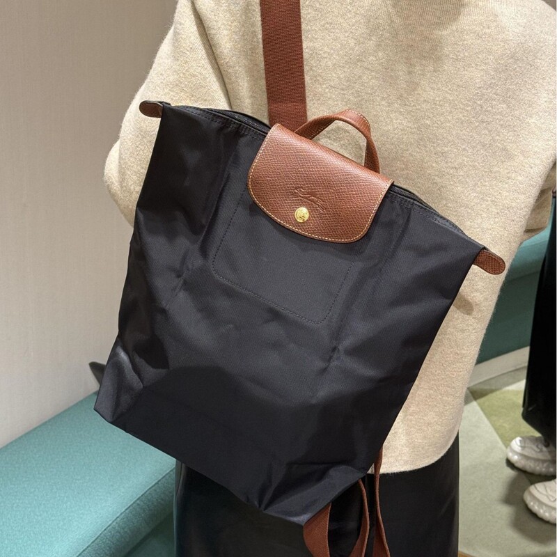 【】Longxiang New Backpack Large Capacity Foldable Waterproof Bag Casual Travel Backpack Macaron Commuter