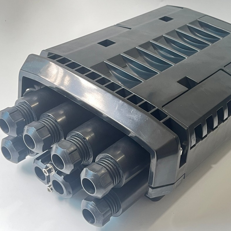 批发四进四出96 144光缆接头盒 外贸光纤接续盒 ODF箱 分光分纤箱