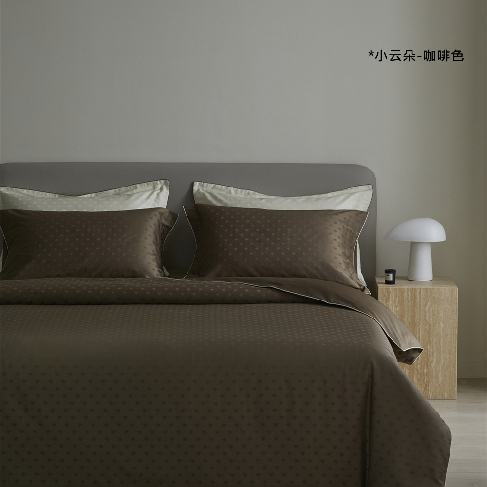 Super suave Clase A ~ 80s Aksu de fibra larga de algodón jacquard de cuatro piezas conjunto de alta calidad de algodón puro sábana apta para la piel sábana ajustable