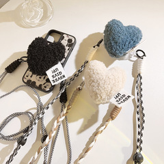 秋冬羊羔毛愛心背夾背帶式斜跨手機鏈通用手機殼日韓掛脖帶側掛鏈