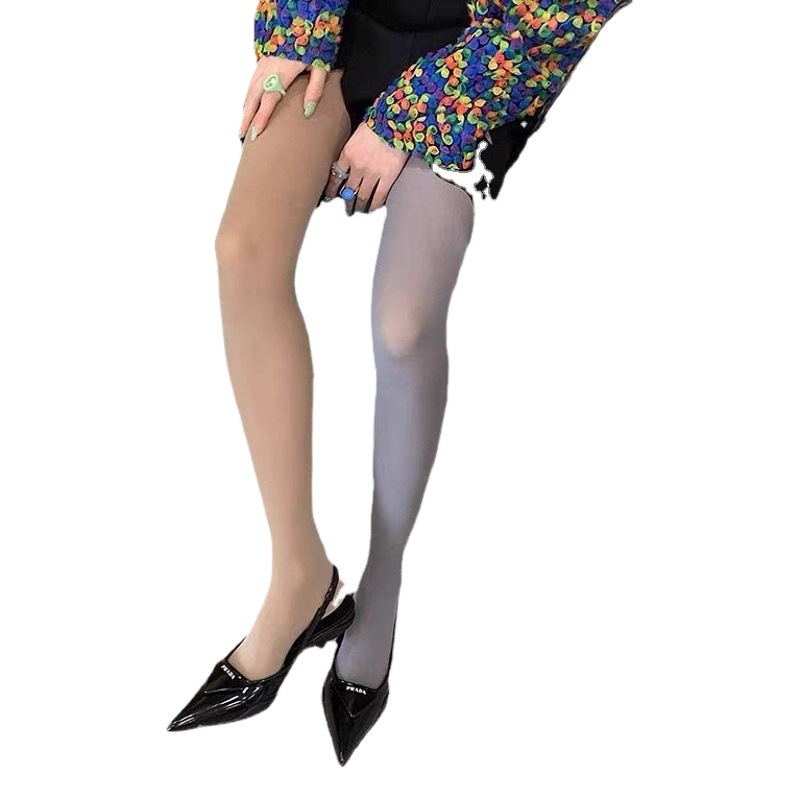 Pantimedias de mujer asimétricas de color a juego europeas y americanas pantimedias de pierna izquierda y derecha AB Yin y Yang pantalones de color caramelo polainas de Pato Mandarín