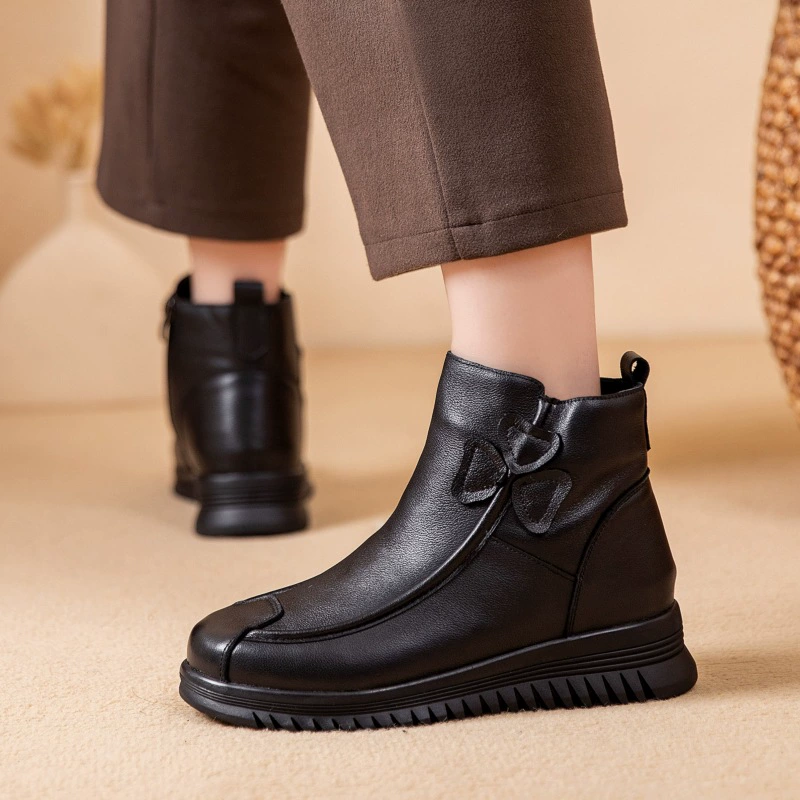 Популярные женские сапоги из натуральной кожи (первый слой), с меховой подкладкой, на плоской подошве, нескользящие, для женщин среднего и старшего возраста, утепленные флисом, кожаные ботинки для пожилых.
