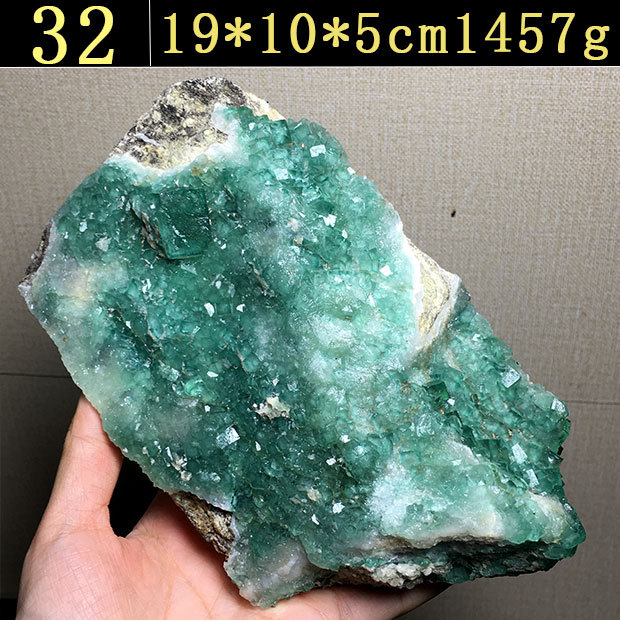 Madagascar Natural Sunlight Green Fluorite Raw Stone Specimen Color Change Green Mineral Crystal 36 sup