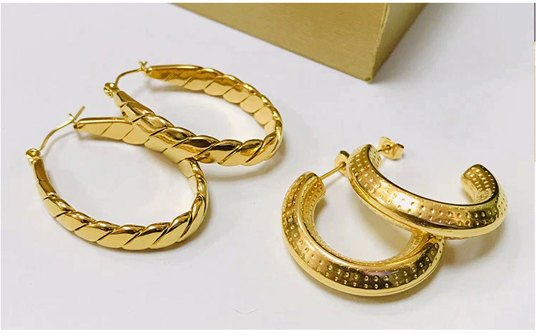 Lady Circle Solid Color Stainless Steel Plating Hoop Earrings 1 Pair