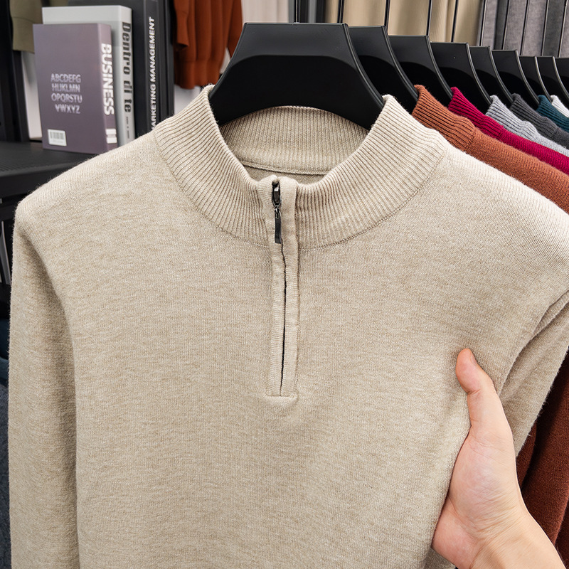 Fashionable knitted men's demi-season sweater with zipper