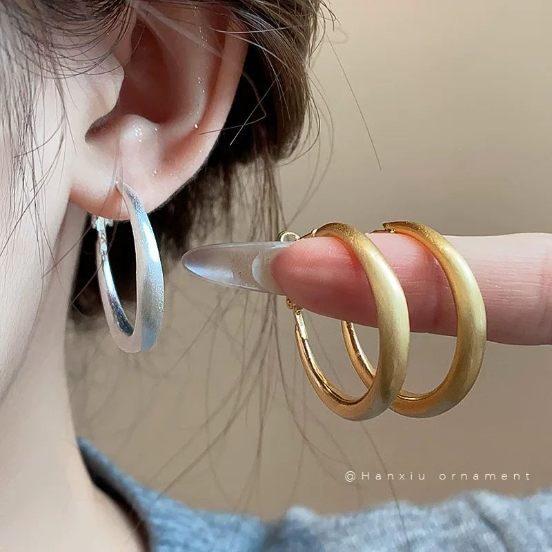 Серебряная нитка-игла, матовые серьги, стиль лёгкого люкса, простой и элегантный дизайн, качественный стиль