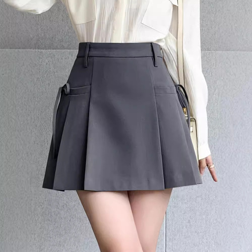 Irregular Suit Skirt Women's Spring 2025 New Arrival Skirt A-Line Pleated Short Skirt for Petite Figures – Styling Tips