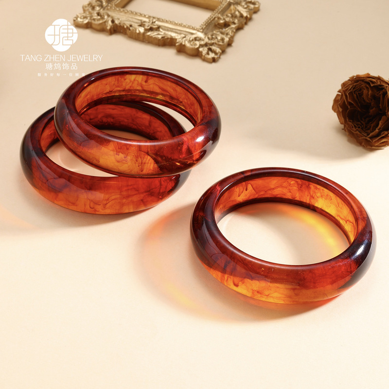 Popular Burmese Blood Amber Resin Bracelets for Men and Women, Amber Beeswax Blood Amber Beads, Blood Amber Bracelets Wholesale Popular Burmese Blood Amber Resin Bracelets for Men and Women, Amber Beeswax Blood Amber Beads, Blood Amber Bracelets Wholesale