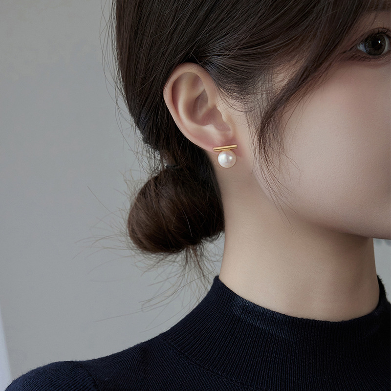 1 Pair Quantity 1 Pair Simple Style Commute Geometric Imitation Pearl Alloy Earrings