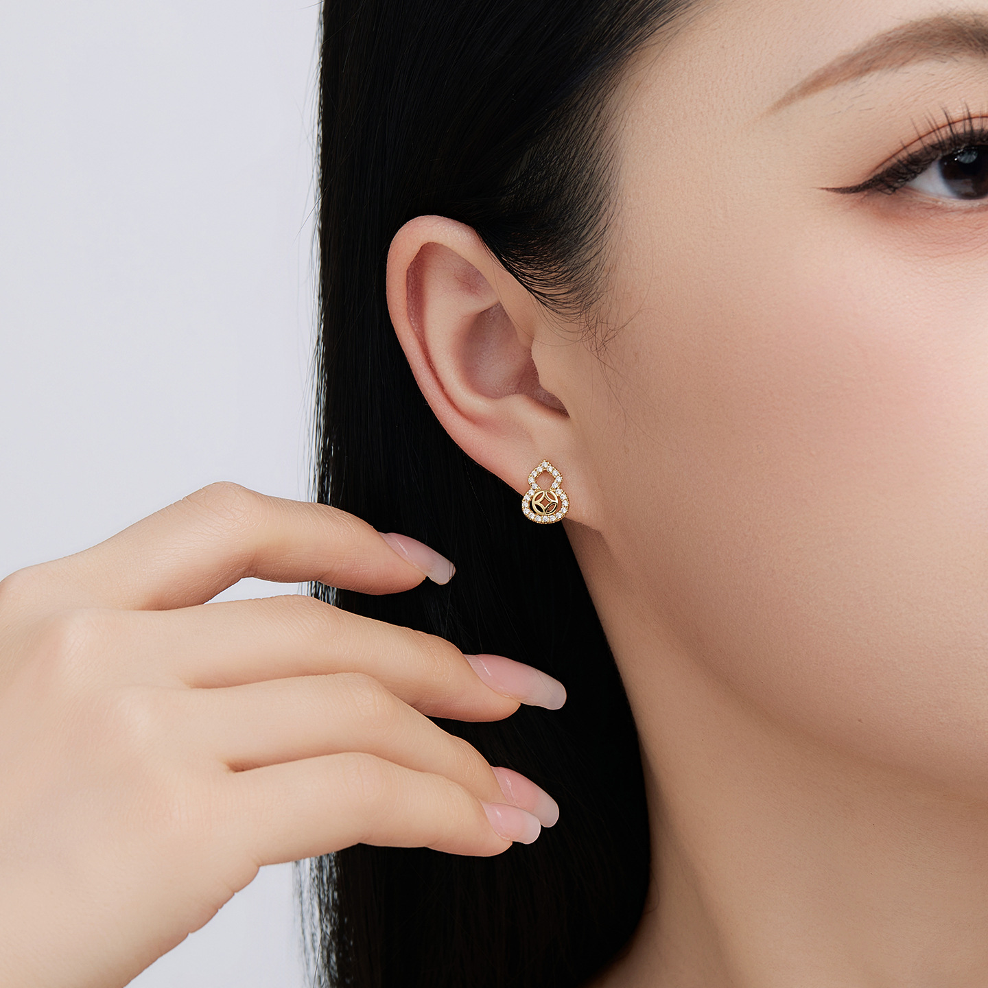 Xuping nuevo diseño hueco chino pendientes de calabaza de bronce imitación de oro lujoso temperamento ligero pendientes de mujer pendientes al por mayor