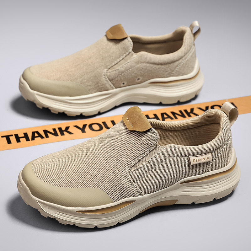 Spring and Autumn Cross-Border Large Size Slip-On Lightweight Loafers Canvas Breathable Slip-On Casual Shoes Lazy Loose Driving Shoes