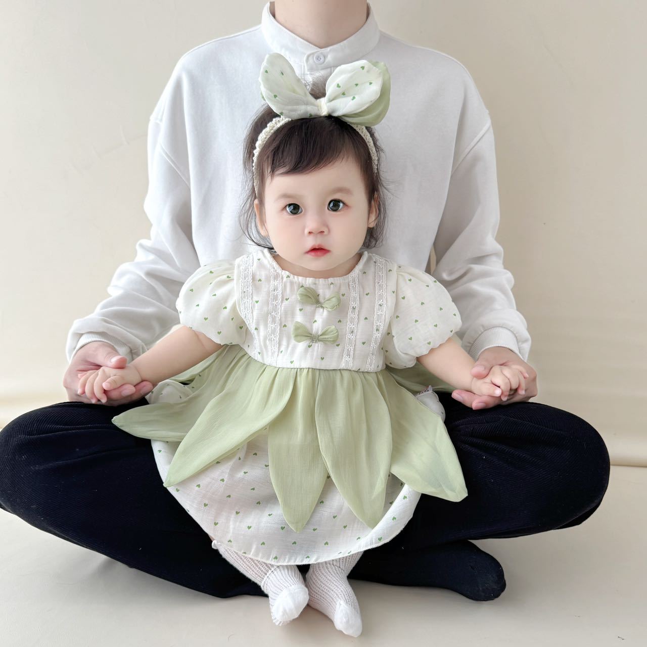 Ropa de bebé verano primavera delgado bebé mono de manga corta princesa verano luna llena cien días gatear mameluco