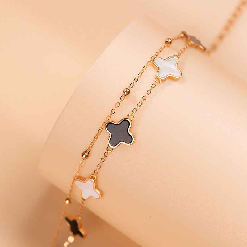 18K 블랙 오닉스 + 화이트 마더 오브 펄