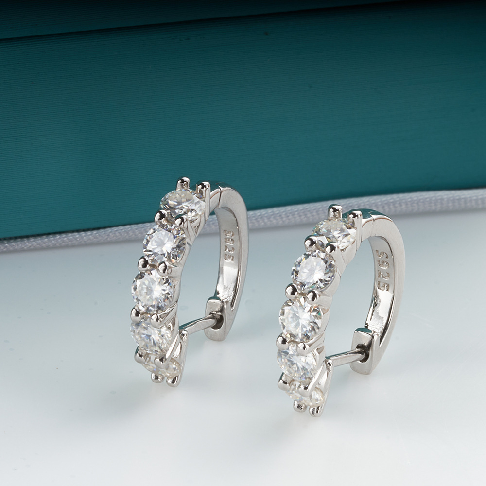 Europa y los EE.UU. explosión S925 plata mozanita pendientes de 3 mm aretes de corte redondo moda simple para orejas de mujer