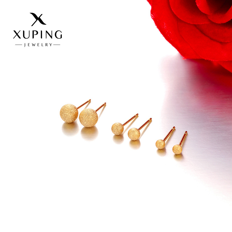 Xuping aleación de cobre chapado 24k color geométrico redondo esmerilado pernos de orejas simples, compactos y ligeros, accesorios de orejas fáciles para mujeres