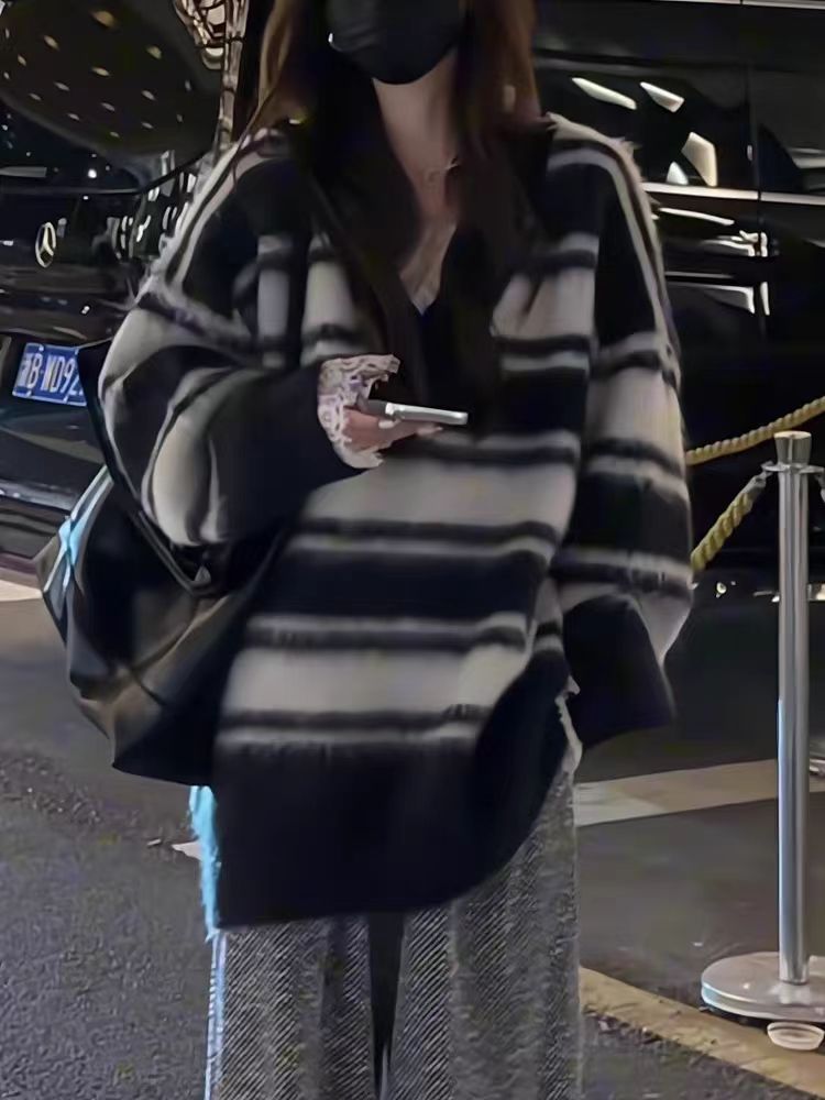 慵懒风领条纹毛衣女保暖外穿秋冬款水貂毛针织衫高级感套头上衣