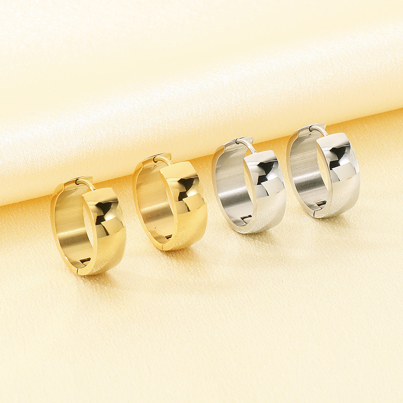 Minimalist Stainless Steel Hoop Earrings For Everyday Versatile Wear_voghion.com
