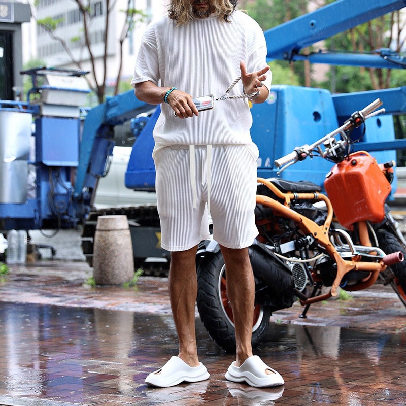 Men's Summer Vertical Stripe Lounge Set, Breathable Short Sleeve Shirt And Shorts Outfit For Vacation & Casual Wear_viptrois.com